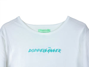 Doppelganger T-shirt,Effortless Style,Classic Wardrobe Essential,100% Cotton,Total Comfort,Oversized Fit,Timeless Design,Embroidery Detail,Versatile Styling,Soul Sisters,Twinning Outfits,Multiple Fashion Options,Available in Many Sizes,Worldwide Shipping,Ready to Ship,Essential Tee,Comfortable Wear,Casual Chic,Effortless Elegance,Stylish Comfort